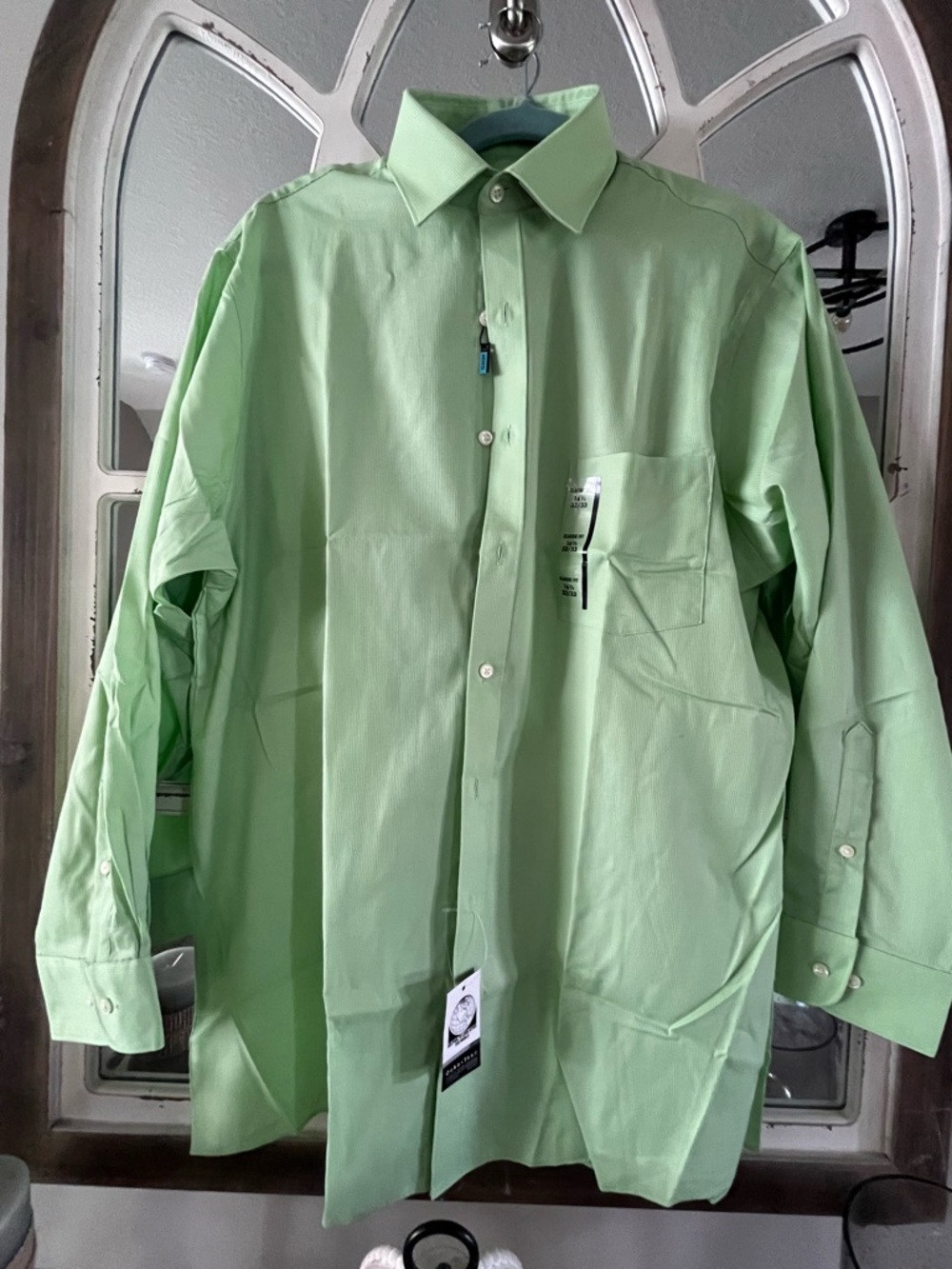 Van Heusen Mint Green Long-Sleeve Dress Shirt